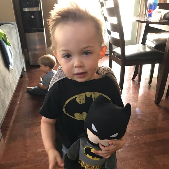 Meet your Posher, Stephanie - Picture 2 of 7